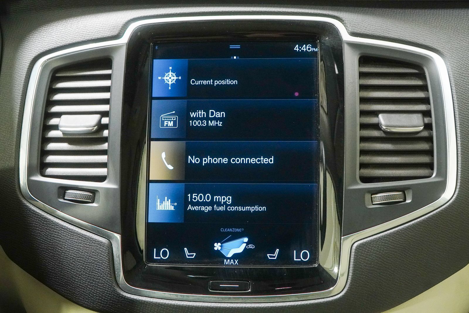 Used 2020 Volvo XC90 T6 Momentum w/ Protection Package Premier AWD/4WD image 28