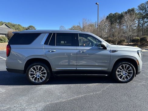 Certified 2025 GMC Yukon Denali image 26