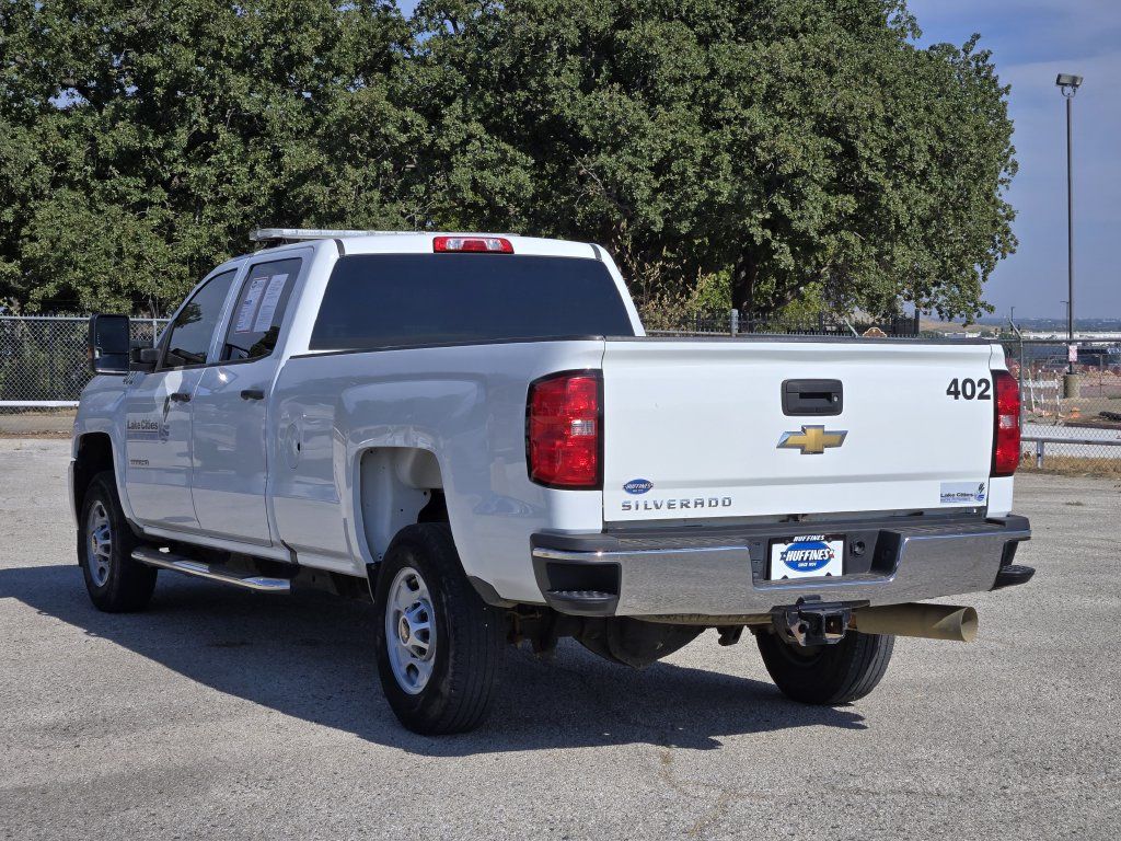 Used 2018 Chevrolet Silverado 2500 W/T w/ WT Convenience Package RWD image 5