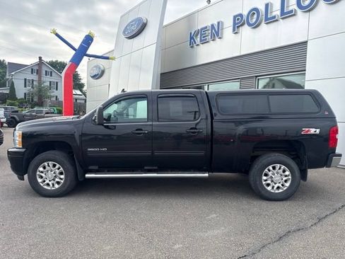 Used 2014 Chevrolet Silverado 3500 LTZ w/ LTZ Plus Package AWD/4WD image 9