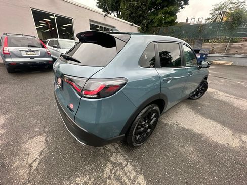 Used 2024 Honda HR-V Sport image 6