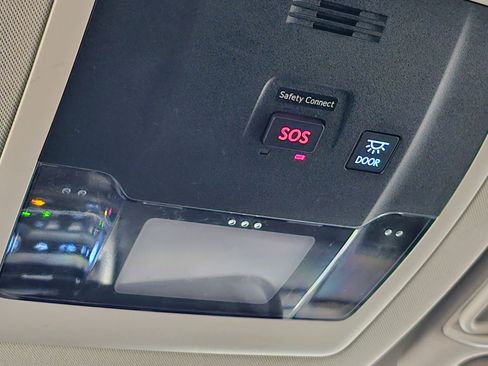 Used 2019 Lexus NX 300 AWD image 21