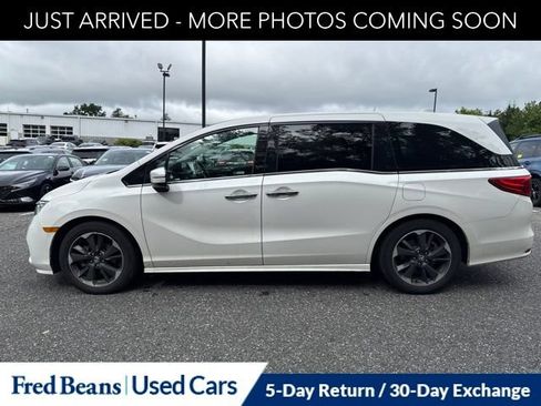 Used 2024 Honda Odyssey Elite image 4