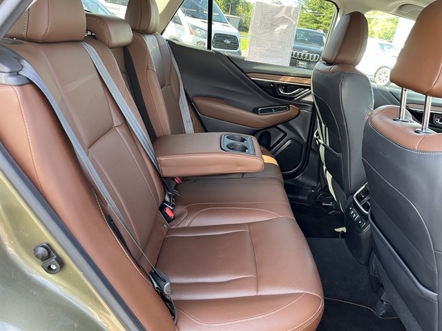 Used 2020 Subaru Outback Touring AWD/4WD image 40