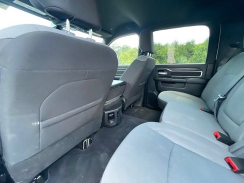 Used 2024 RAM 2500 Big Horn w/ Bed Utility Group AWD/4WD image 14