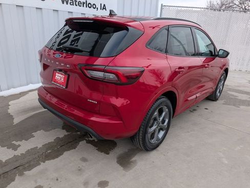 Used 2024 Ford Escape ST-Line image 25