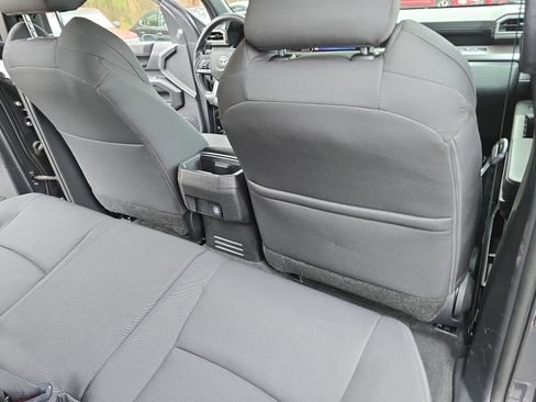 Used 2024 Toyota Tacoma SR5 image 11