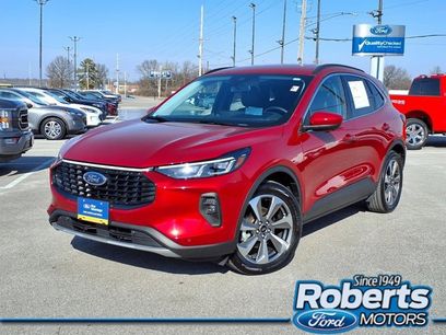 Certified 2025 Ford Escape Platinum w/ Premium Technology Package