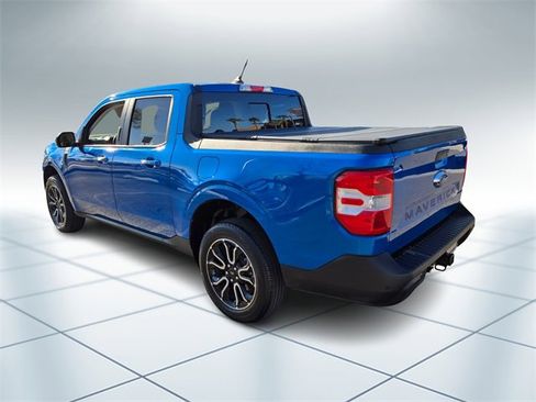 Used 2022 Ford Maverick Lariat w/ Lariat Luxury Package image 7