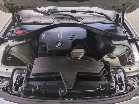 Used 2015 BMW 320i xDrive Sedan AWD/4WD image 29