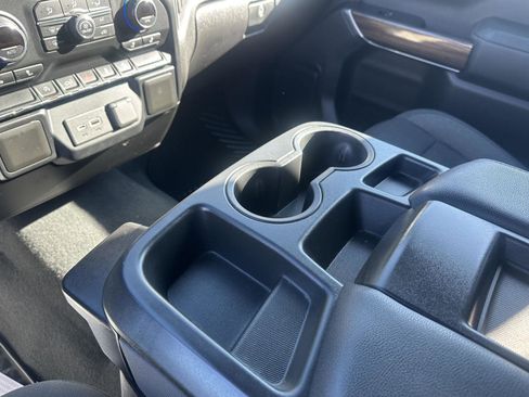Used 2021 Chevrolet Silverado 1500 RST w/ Z71 Off-Road Package AWD/4WD image 33