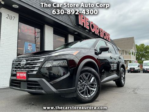 Used 2024 Nissan Rogue S AWD/4WD image 1