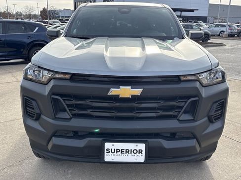 Used 2025 Chevrolet Colorado W/T w/ WT Custom Package image 10
