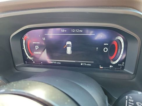 Used 2023 Nissan Rogue Platinum w/ Platinum Premium Package image 17