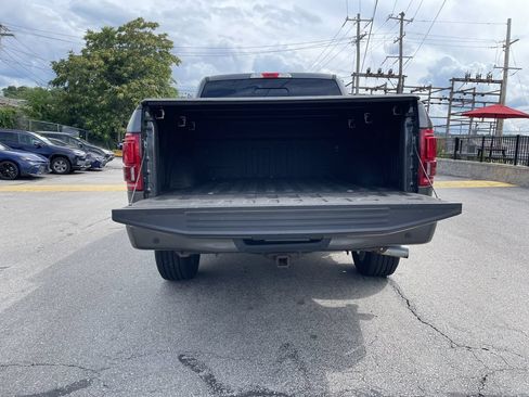 Used 2017 Ford F150 XLT w/ Equipment Group 302A Luxury AWD/4WD image 13