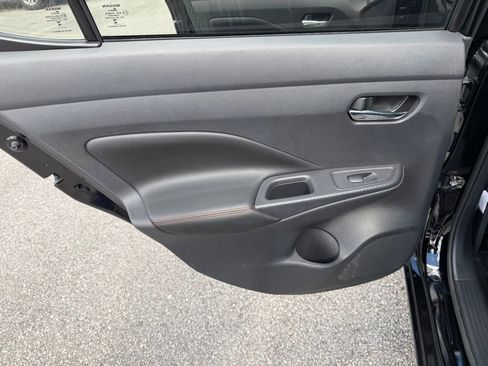 Used 2025 Nissan Versa SR w/ Trunk Package image 15