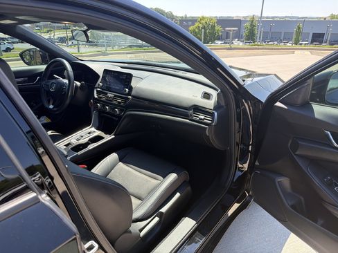 Used 2022 Honda Accord Sport image 37