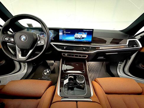 Certified 2024 BMW X5 xDrive40i image 12