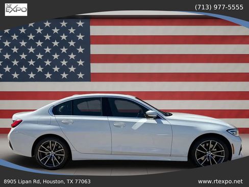 Used 2020 BMW 330i Sedan w/ Convenience Package image 11