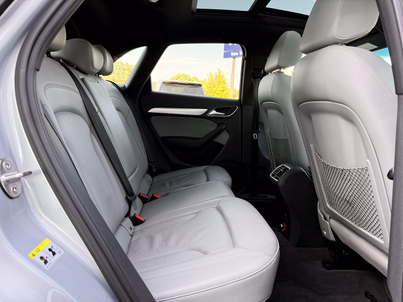 Used 2018 Audi Q3 2.0T Premium FWD image 23