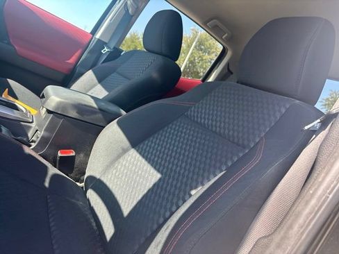 Used 2023 Toyota Tacoma SR5 w/ Technology Package AWD/4WD image 9