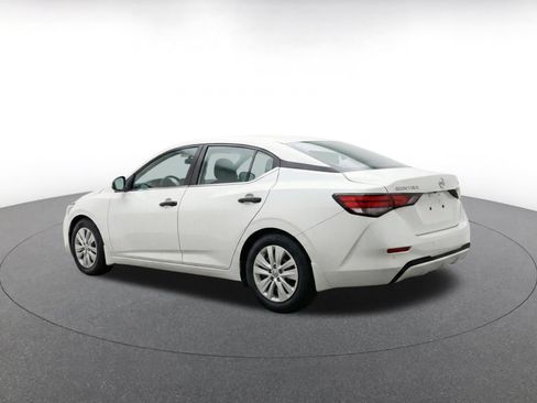 Used 2025 Nissan Sentra S FWD image 7