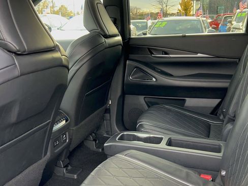 Used 2022 INFINITI QX60 Autograph w/ Cargo Package image 11