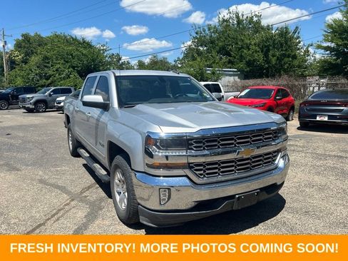 Used 2018 Chevrolet Silverado 1500 LT w/ LT Eassist Package RWD image 1
