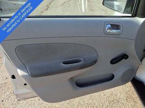 Used 2009 Chevrolet Cobalt LS image 13