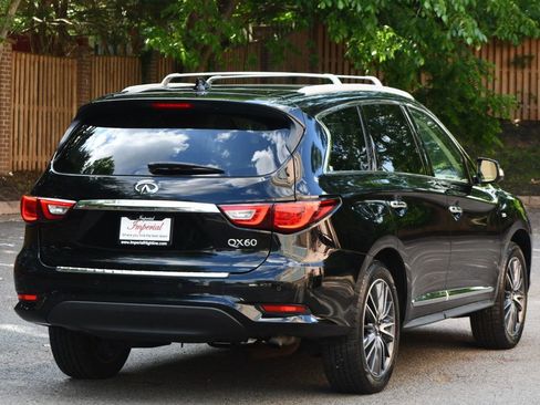 Used 2017 INFINITI QX60 Luxe w/ Deluxe Technology Package image 7