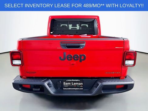 New 2025 Jeep Gladiator Sport image 6