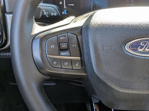Used 2025 Ford Ranger XLT w/ FX4 Off-Road Package AWD/4WD image 15