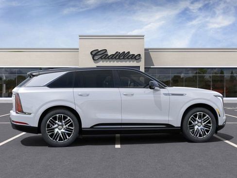 New 2025 Cadillac Escalade IQ Sport 2 w/ LPO, ONYX Package image 5