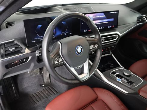 Used 2024 BMW i4 eDrive35 w/ Premium Package image 28