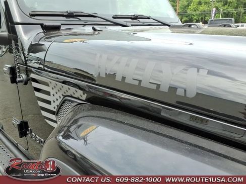 Used 2022 Jeep Gladiator Sport AWD/4WD image 11