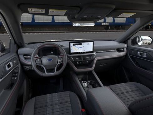 New 2026 Ford Explorer ST-Line w/ ST-Line Street Pack image 9