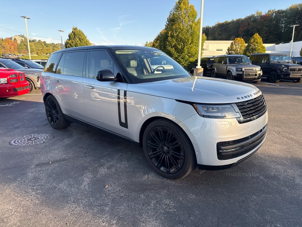Used 2024 Land Rover Range Rover Long Wheelbase SE AWD/4WD image 8