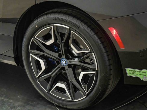 Certified 2024 BMW iX xDrive50 w/ Premium Package AWD/4WD image 11