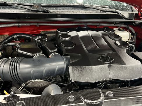 Used 2024 Toyota 4Runner TRD Off-Road image 24