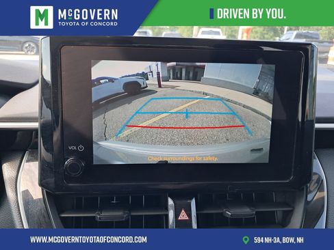 Used 2023 Toyota Corolla LE FWD image 32
