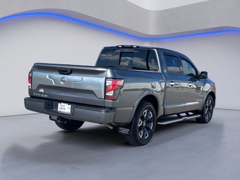 Used 2021 Nissan Titan Platinum Reserve image 12