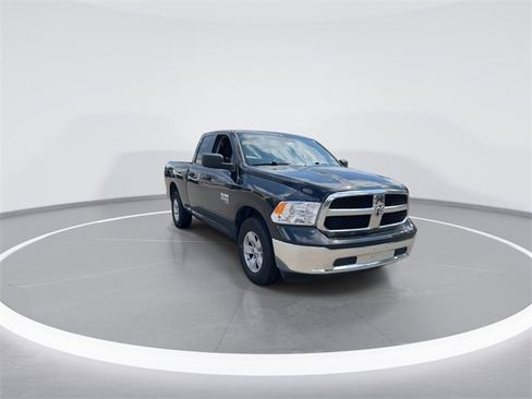 Used 2024 RAM 1500 Classic SLT image 2