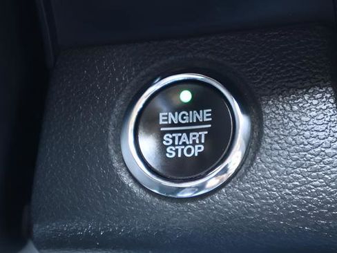 Used 2020 Ford F150 Lariat AWD/4WD image 17