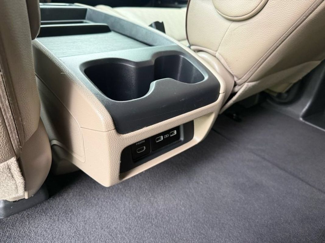 Used 2023 Honda Odyssey Elite image 31