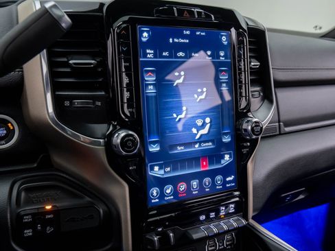 Used 2019 RAM 2500 Laramie image 27