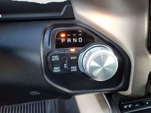 Used 2019 RAM 1500 Laramie image 16