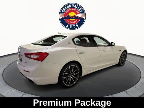Used 2019 Maserati Ghibli S GranLusso image 6