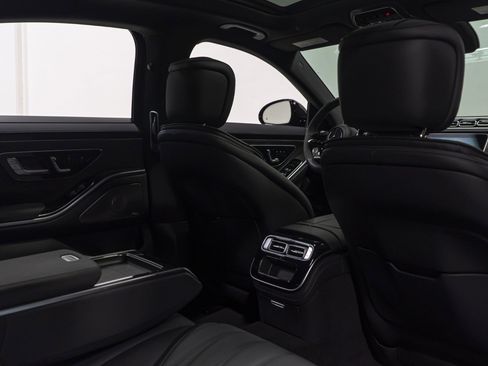 Used 2025 Mercedes-Benz S 63 AMG S image 79