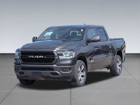 Used 2023 RAM 1500 Laramie AWD/4WD image 11