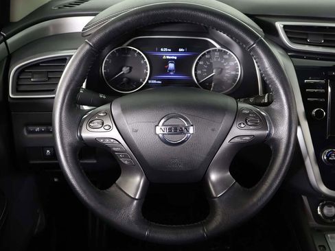 Used 2021 Nissan Murano SV image 36